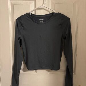 Hollister Women's Charcoal Long Sleeve Tee